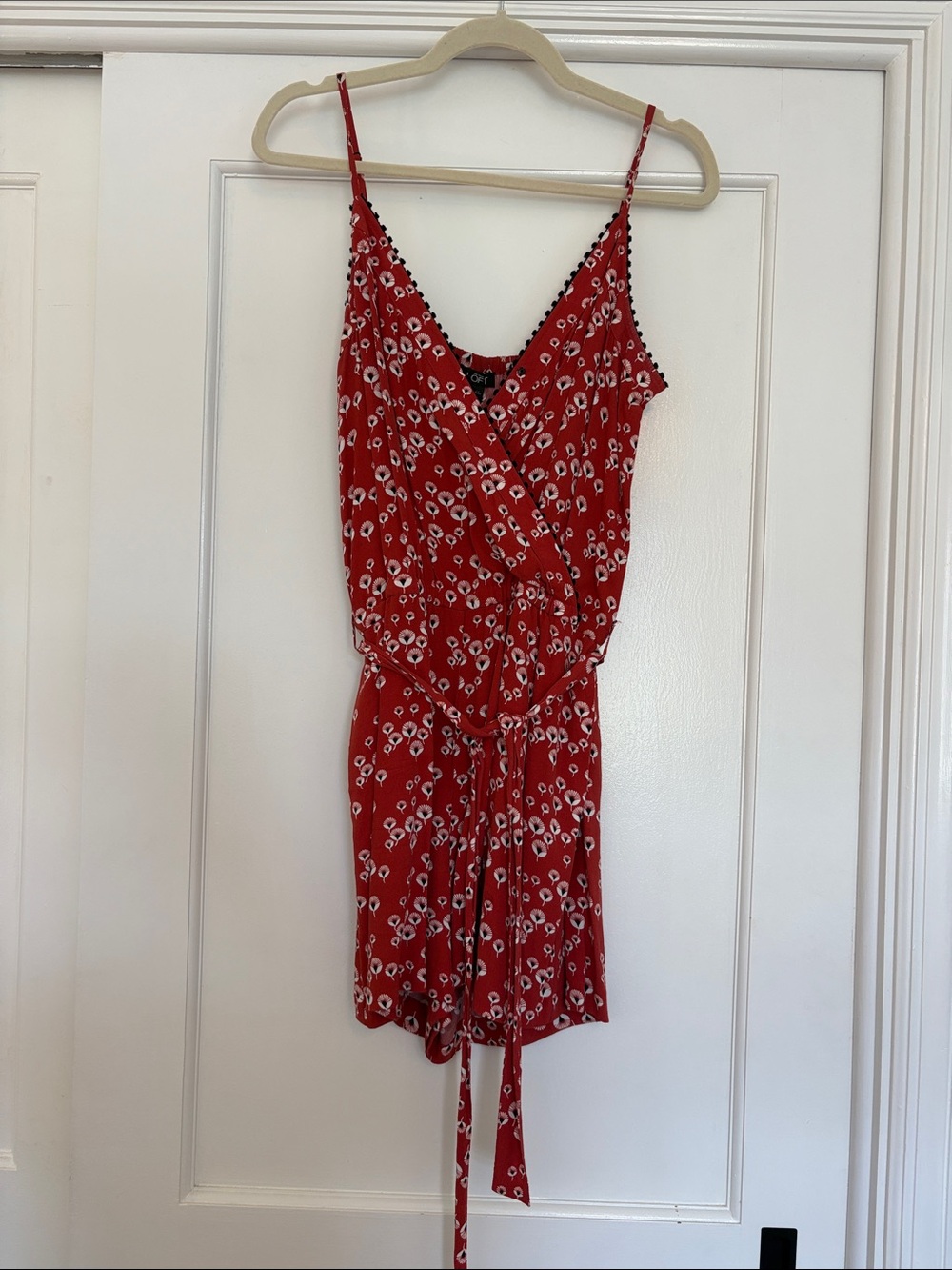Ann Taylor Red Floral Tie-Waist Sleeveless Romper